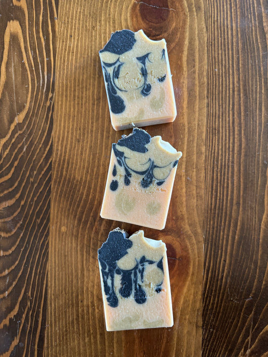 Tobacco & Bay Leaf Goat Milk Soap